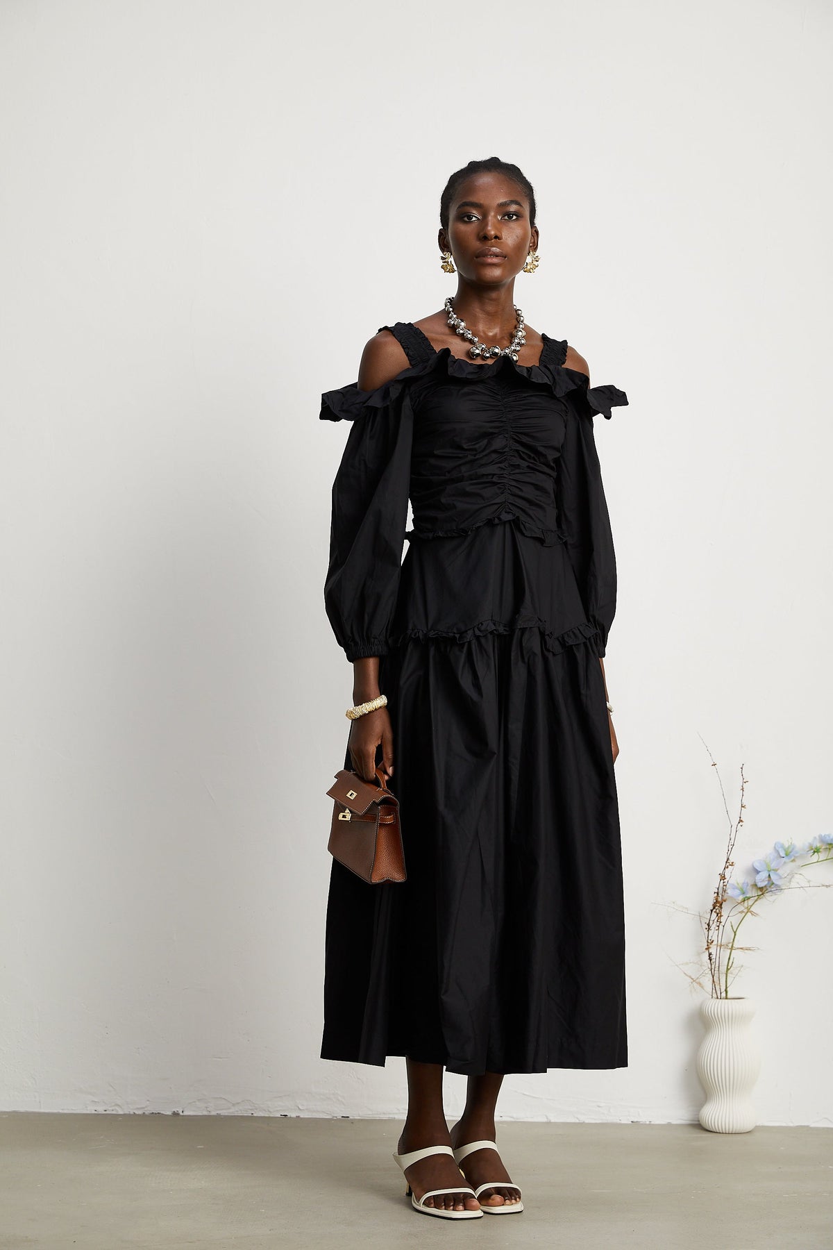 Renée pileli midi elbise