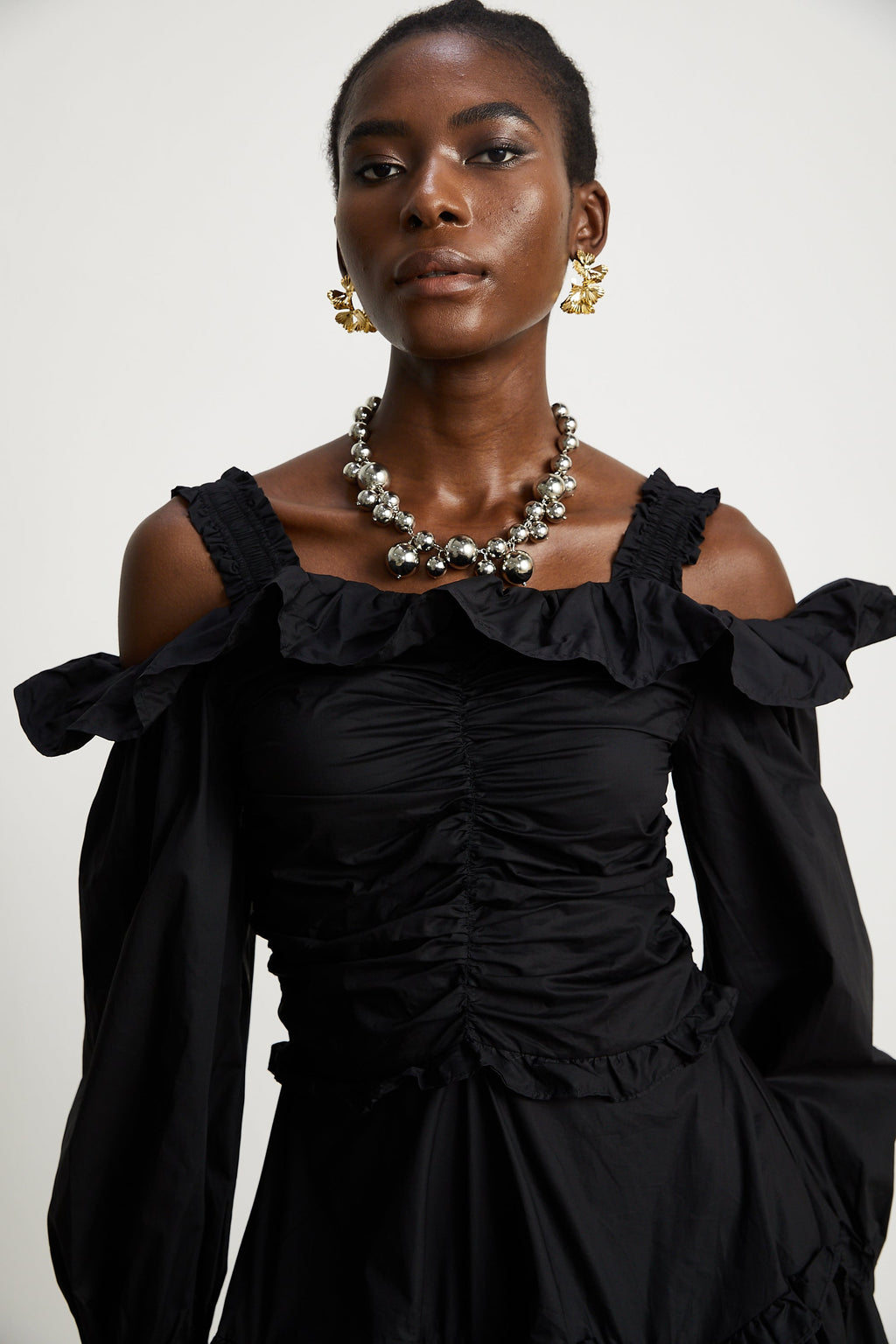 Renée pileli midi elbise