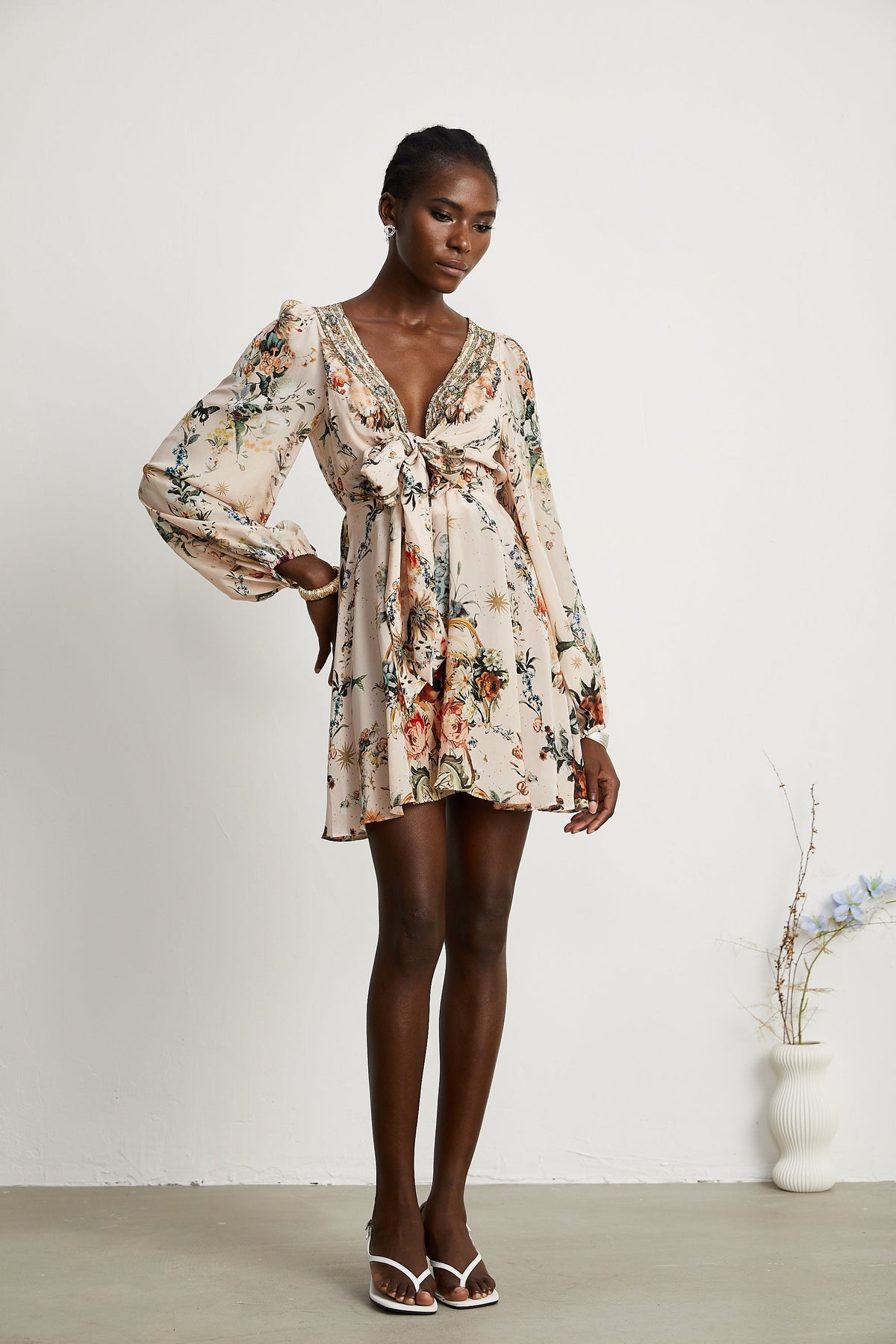 Emilia kravat mini elbise