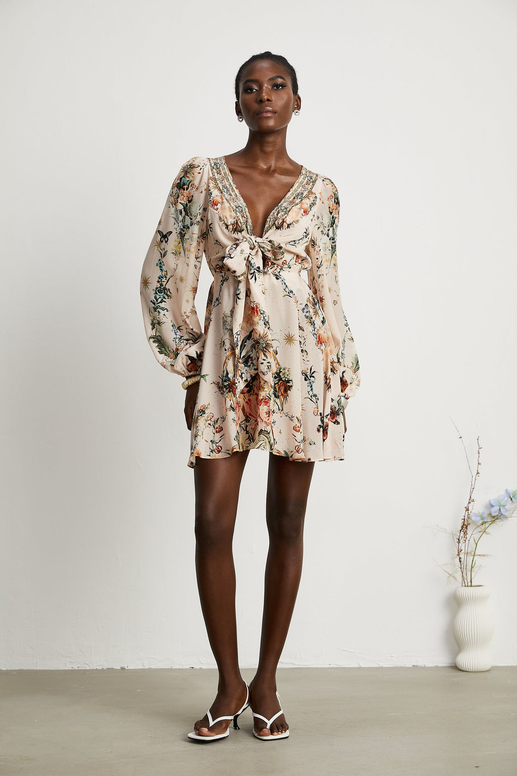 Emilia kravat mini elbise