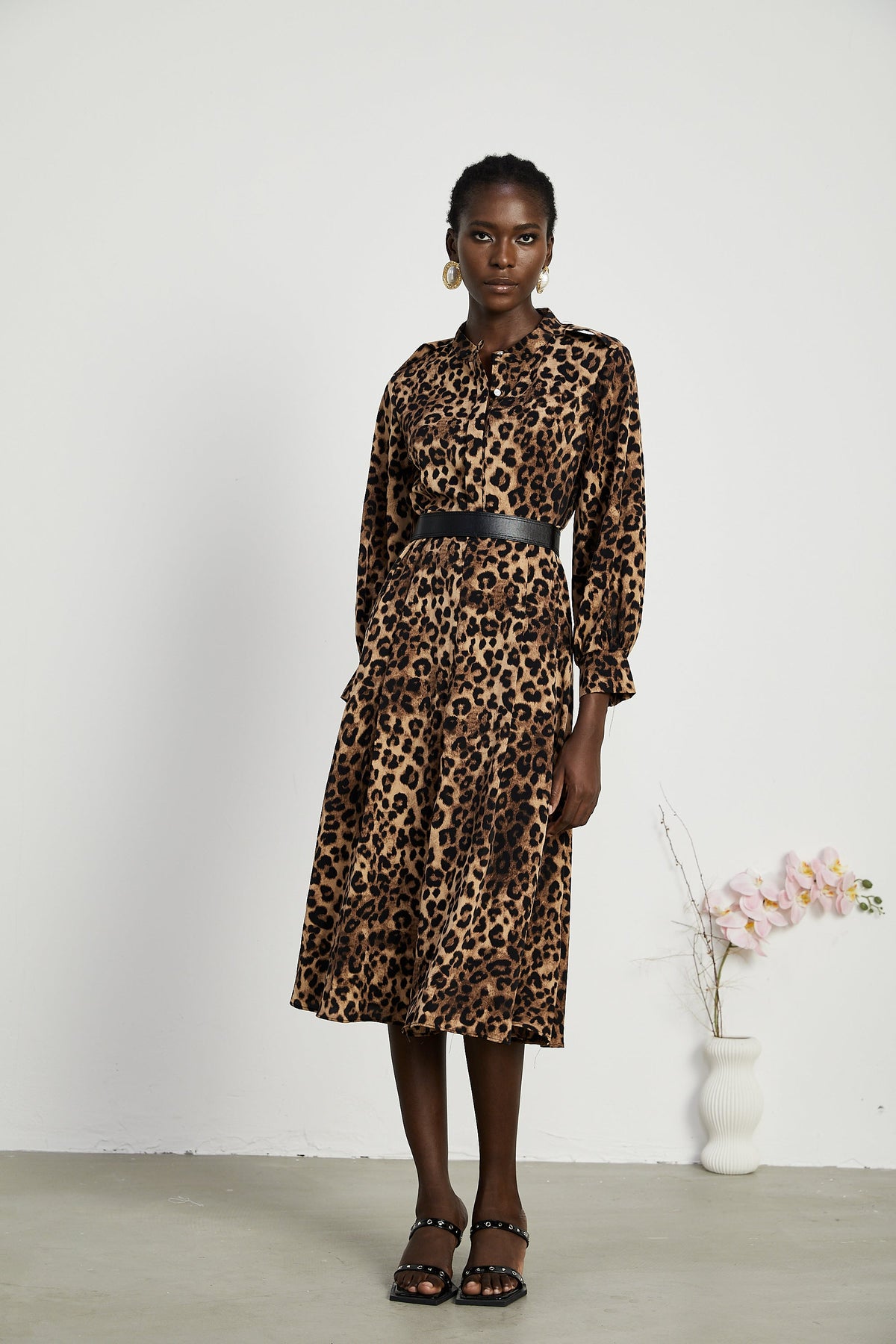 Geneviève leopar midi elbise