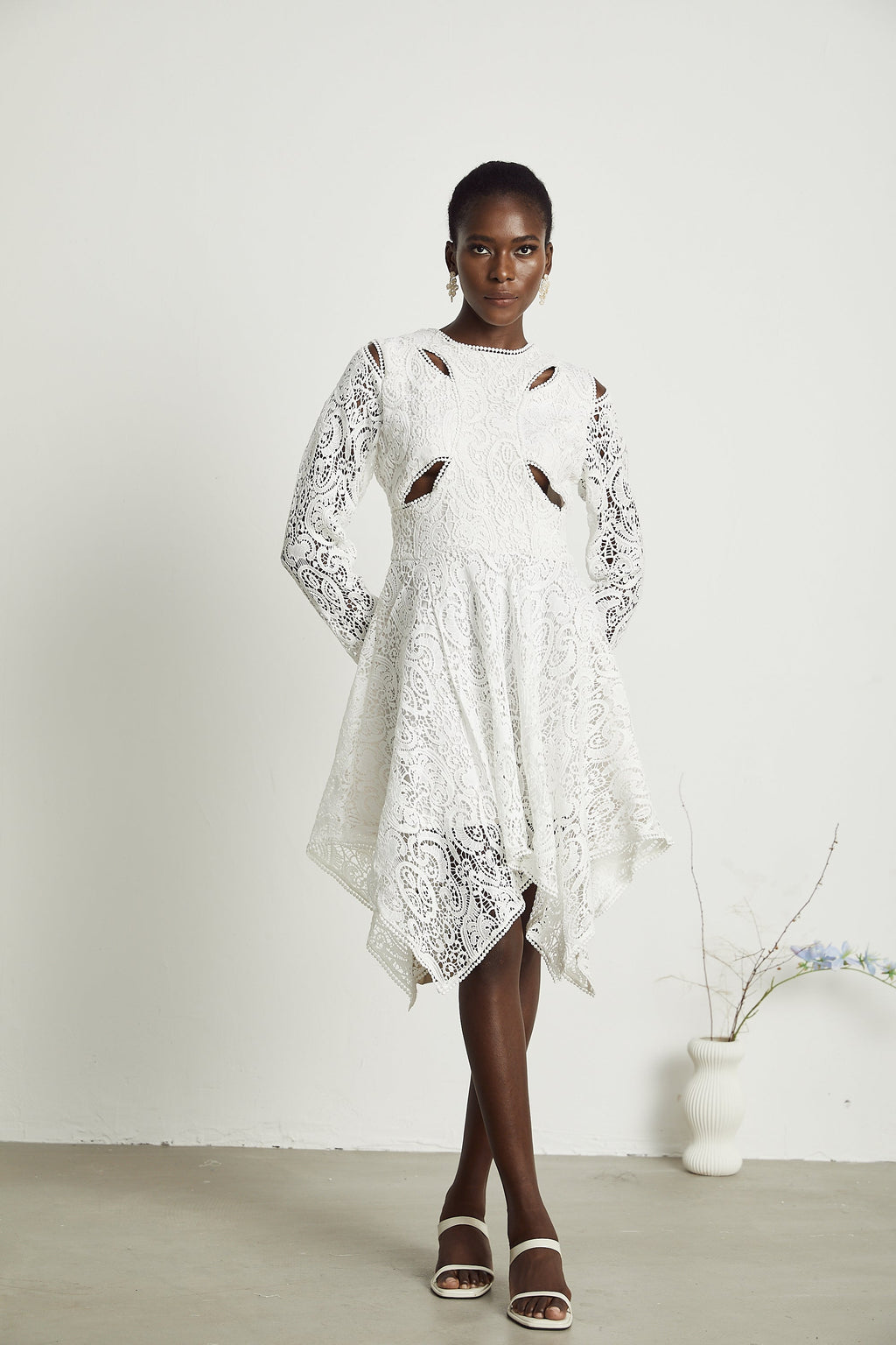 Sophie dekolteli midi elbise