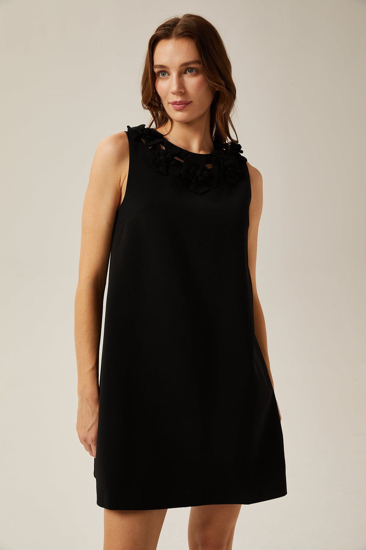 Daphné çiçek mini elbise