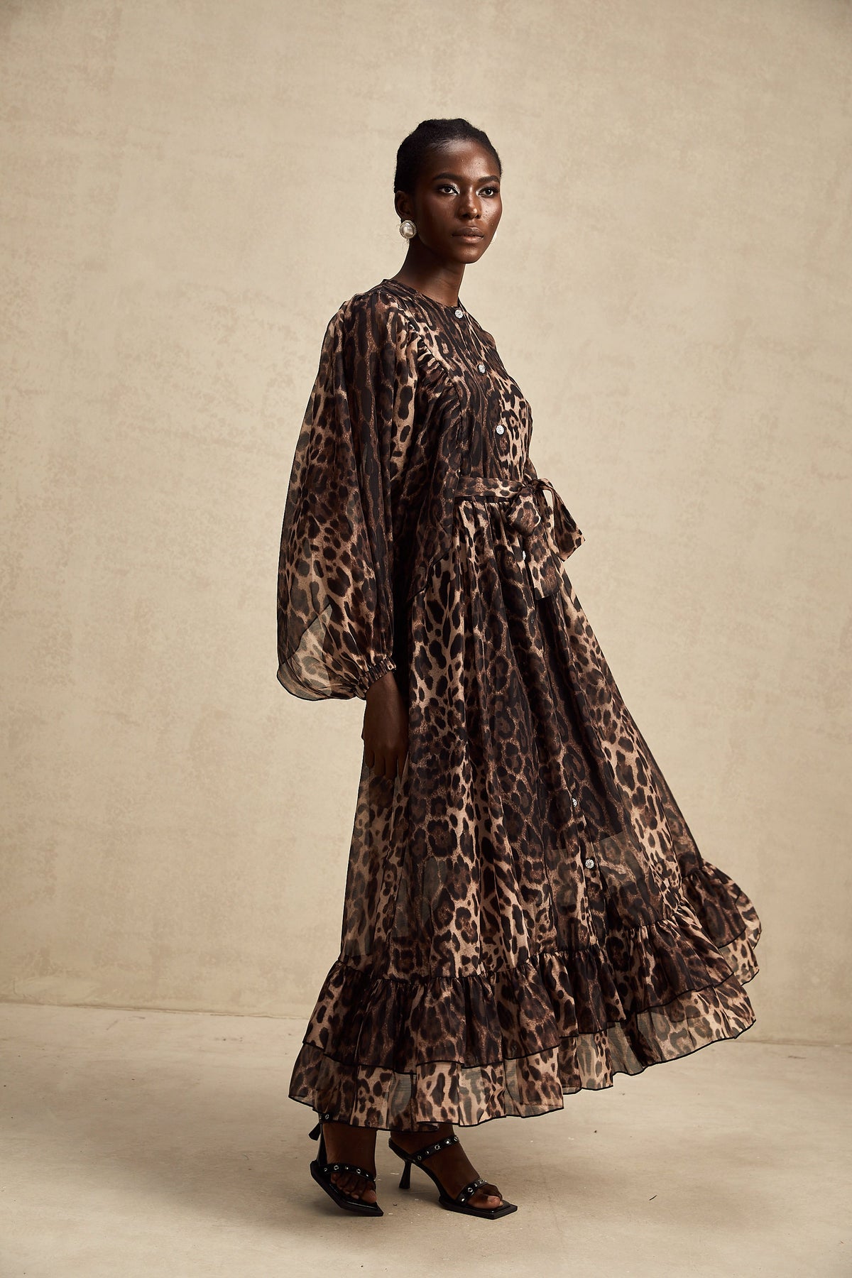 Gisèle leopar midi elbise