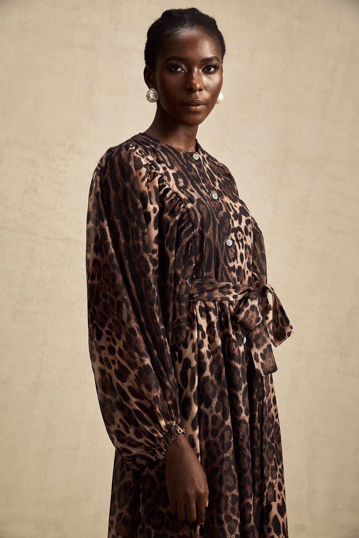 Gisèle leopar midi elbise