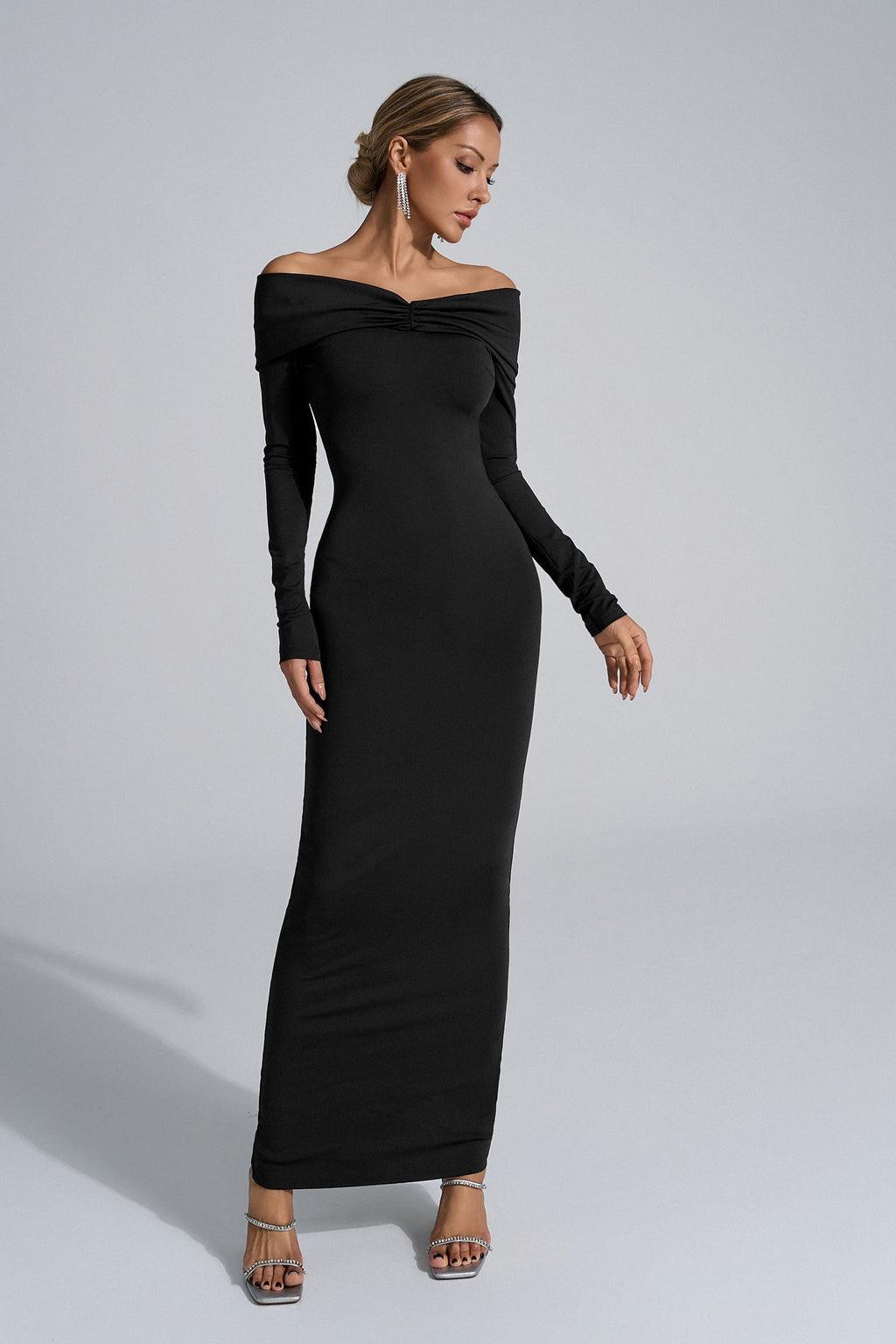Isabella Siyah Uzun Kollu Bodycon Maxi Elbise
