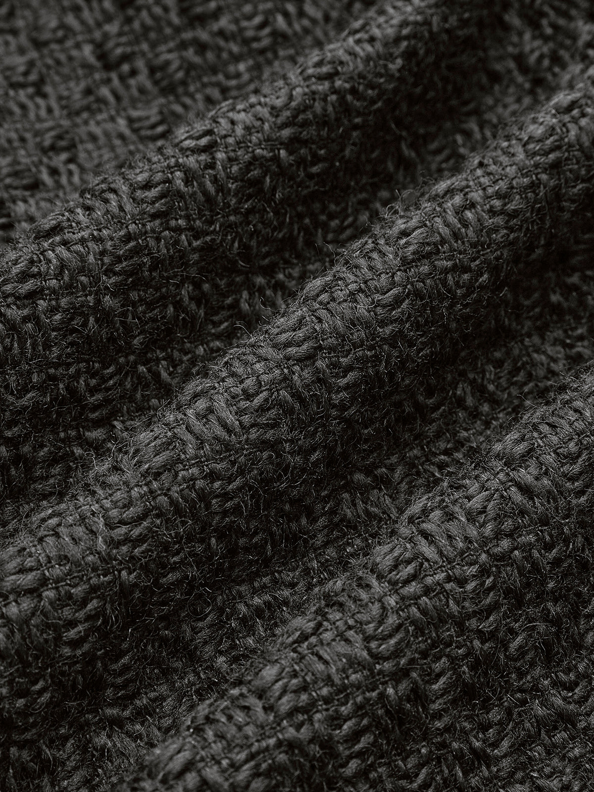 Altın Fiyonklu Tweed Ceket