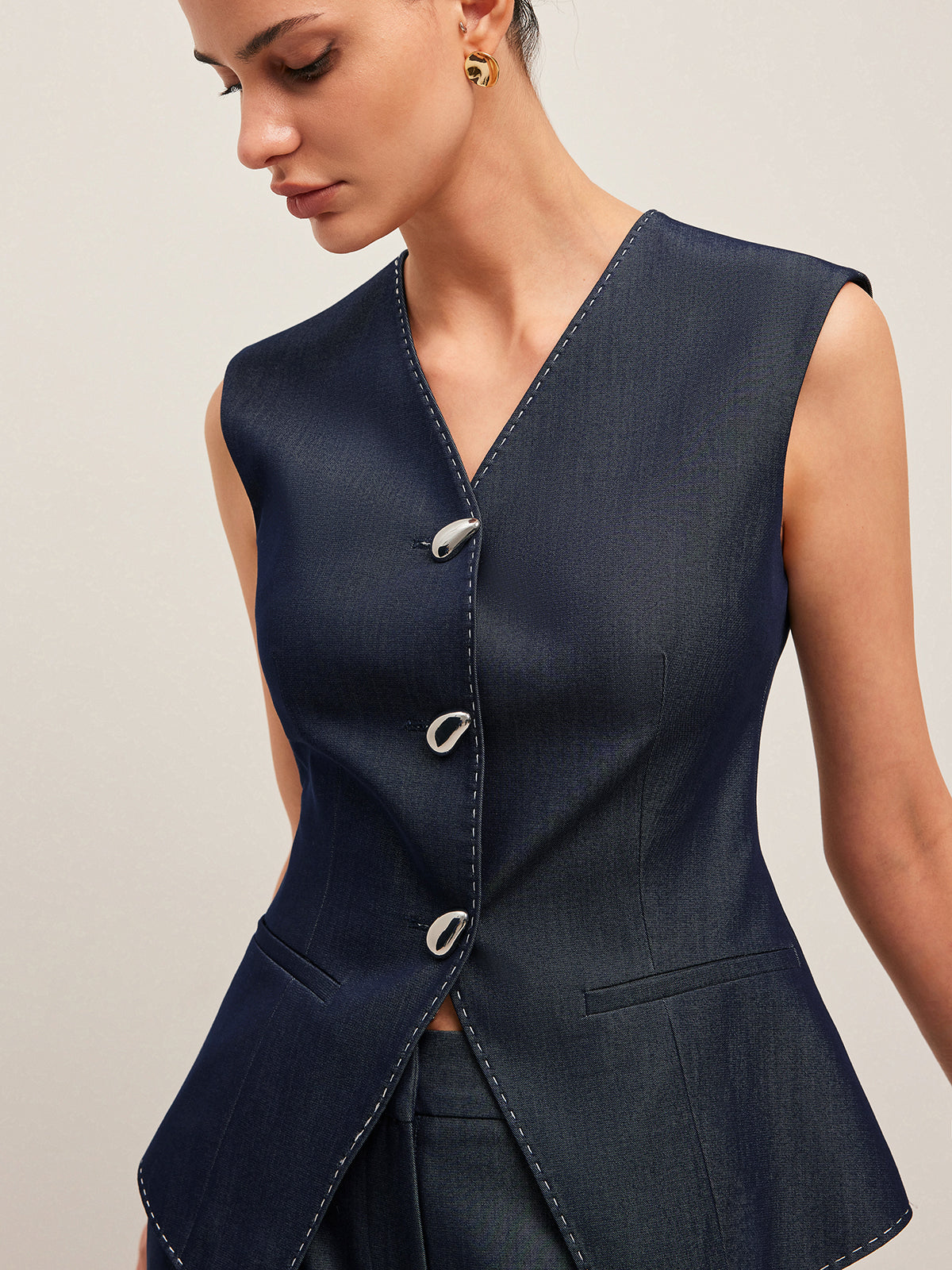 Kontrast Dikişli Düğmeli Peplum Yelek