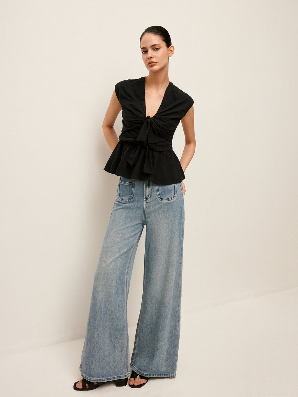 Önü Bağcıklı Peplum Üst