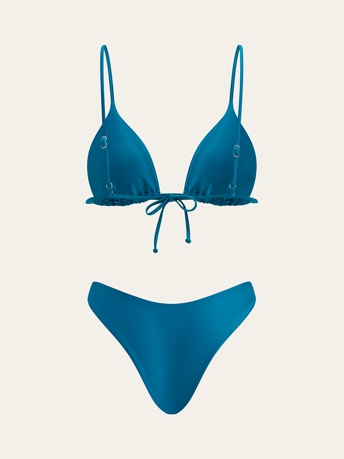 Üçgen Üst Ve İki Alt Stil Bikini Takımı