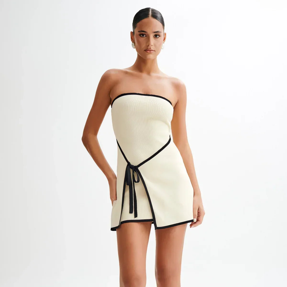 Simply Elegant Straplez Fildişi Örgü Mini Elbise