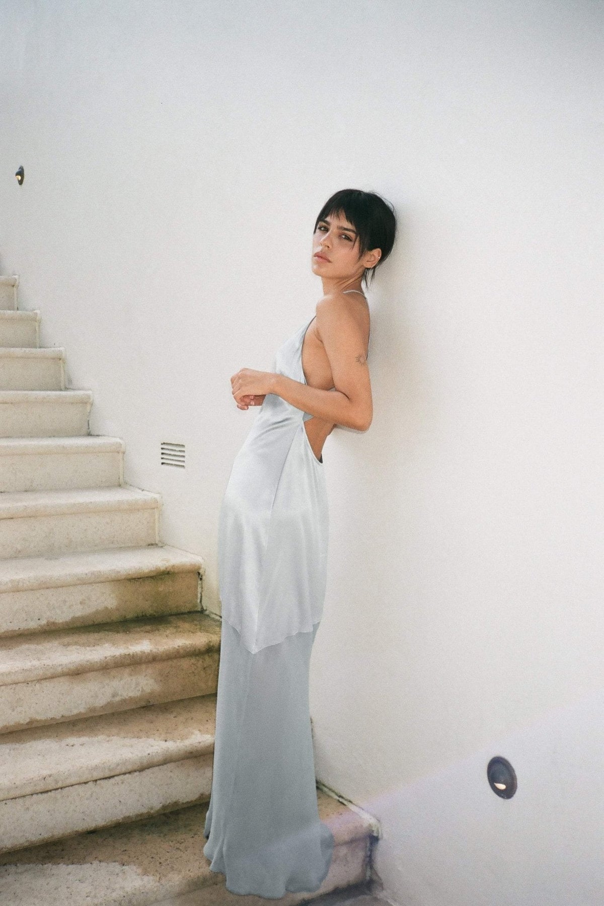 Lorna V Yaka Splice Slip Maxi Elbise